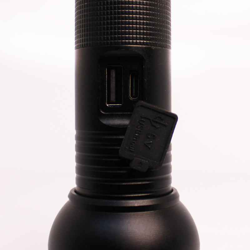 چراغ قوه X-BALO8 مدل BL-2208-TG